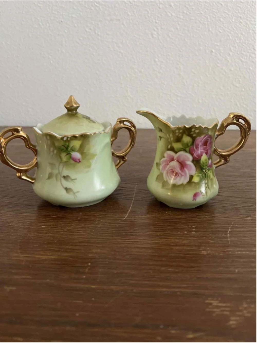 Vintage Lefton China NE3066 Hand Painted Creamer & Sugar Set Green Roses & Gold